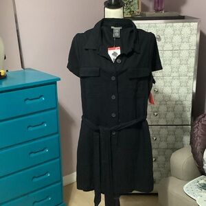 Elegant Black Button-Down Rumper